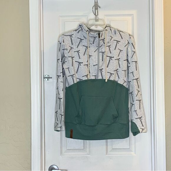 Ampersand Avenue Experimental Aircraft Association Hoodie Size Medium - Picture 8 of 9